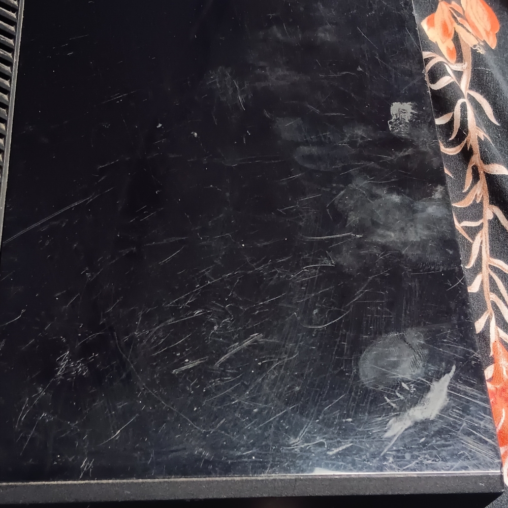 Xbox One Console - Picture 2 of 9